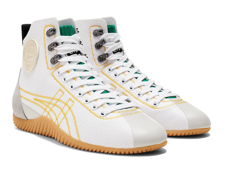 Onitsuka Tiger SCLAW MT outlook