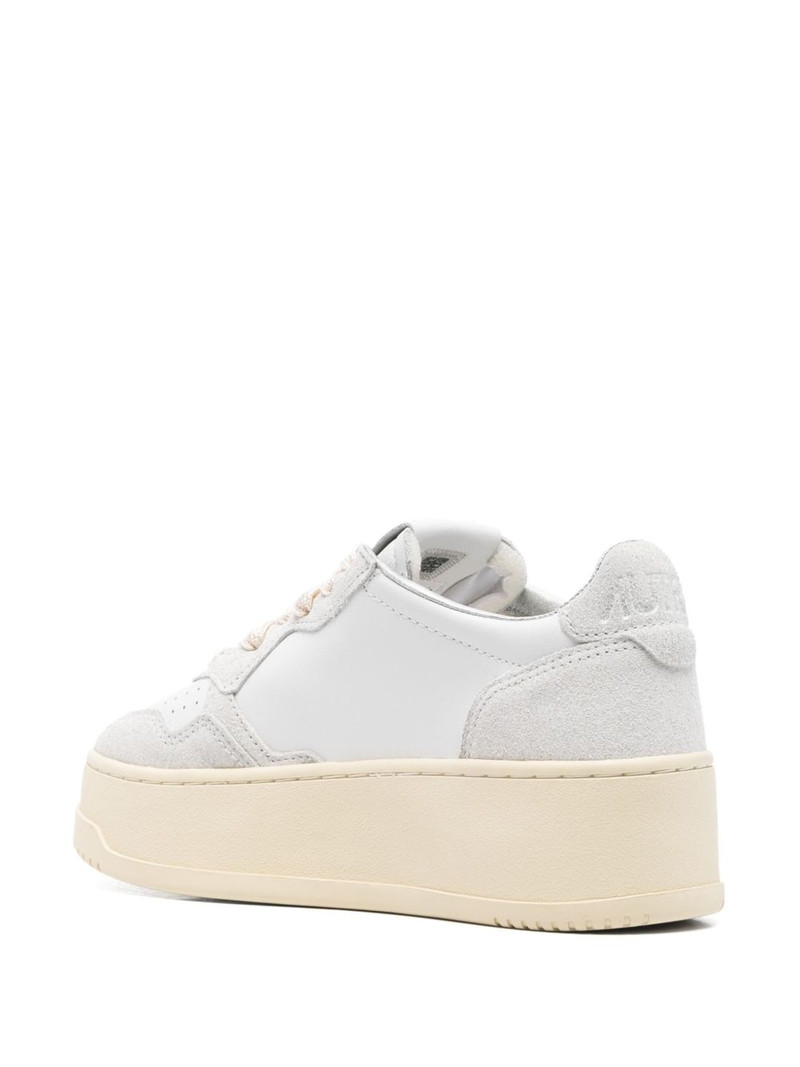 Medalist sneakers 3