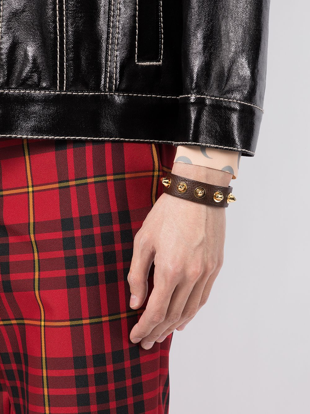 stud-detail leather cuff - 2