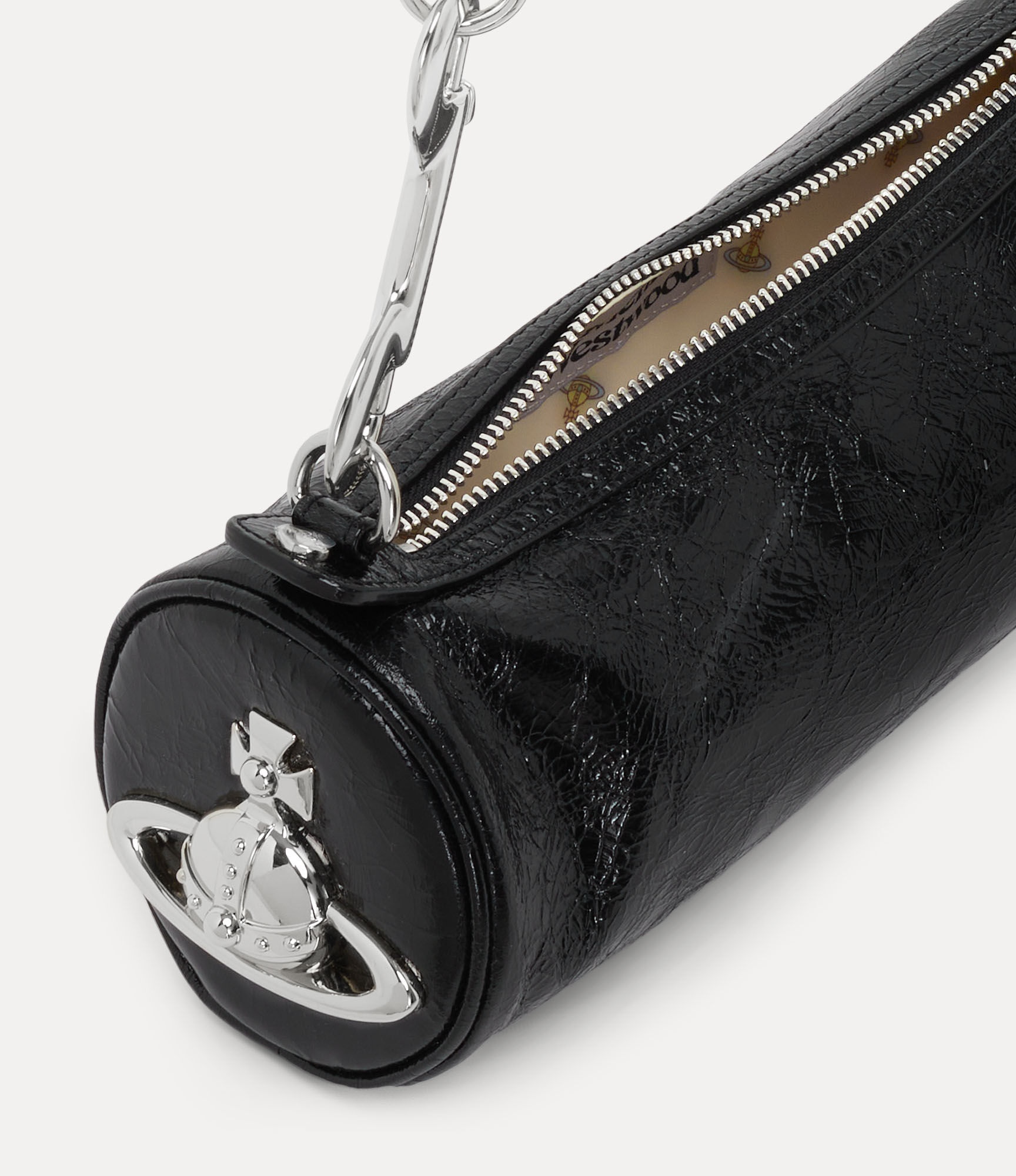 Vivienne Westwood シルバー Cylinder Cindy バッグ Cindy Cylinder Bag in SILVER | Vivienne Westwood®