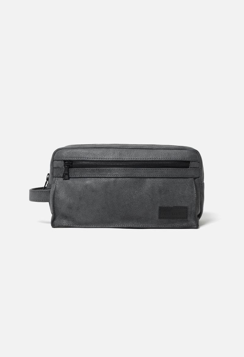 LEATHER DOPP KIT 1