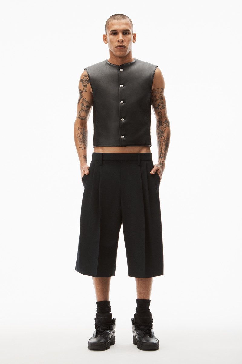 Alexander Wang THREE PLEAT TAILORED SHORT IN WOOL BLEND outlook