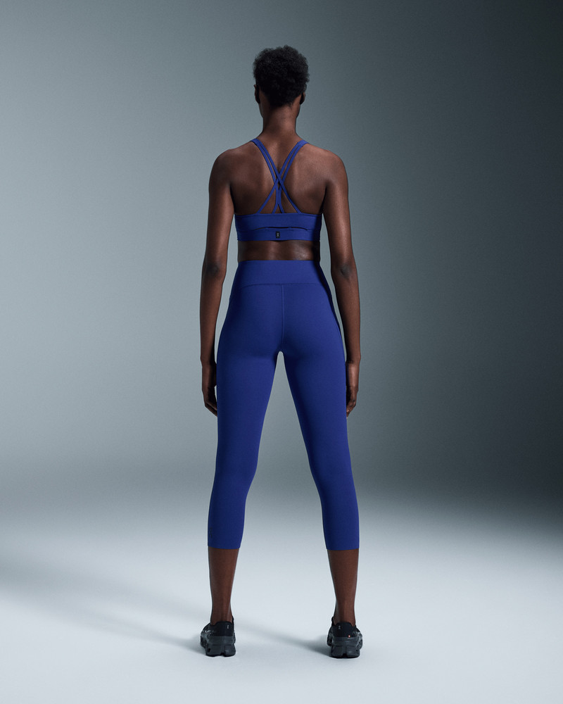 On Movement 3/4 Tights outlook