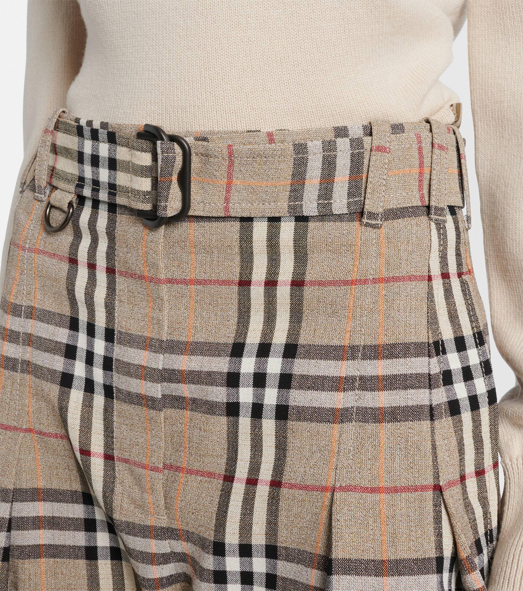 Burberry Check belted wide-leg pants - 4