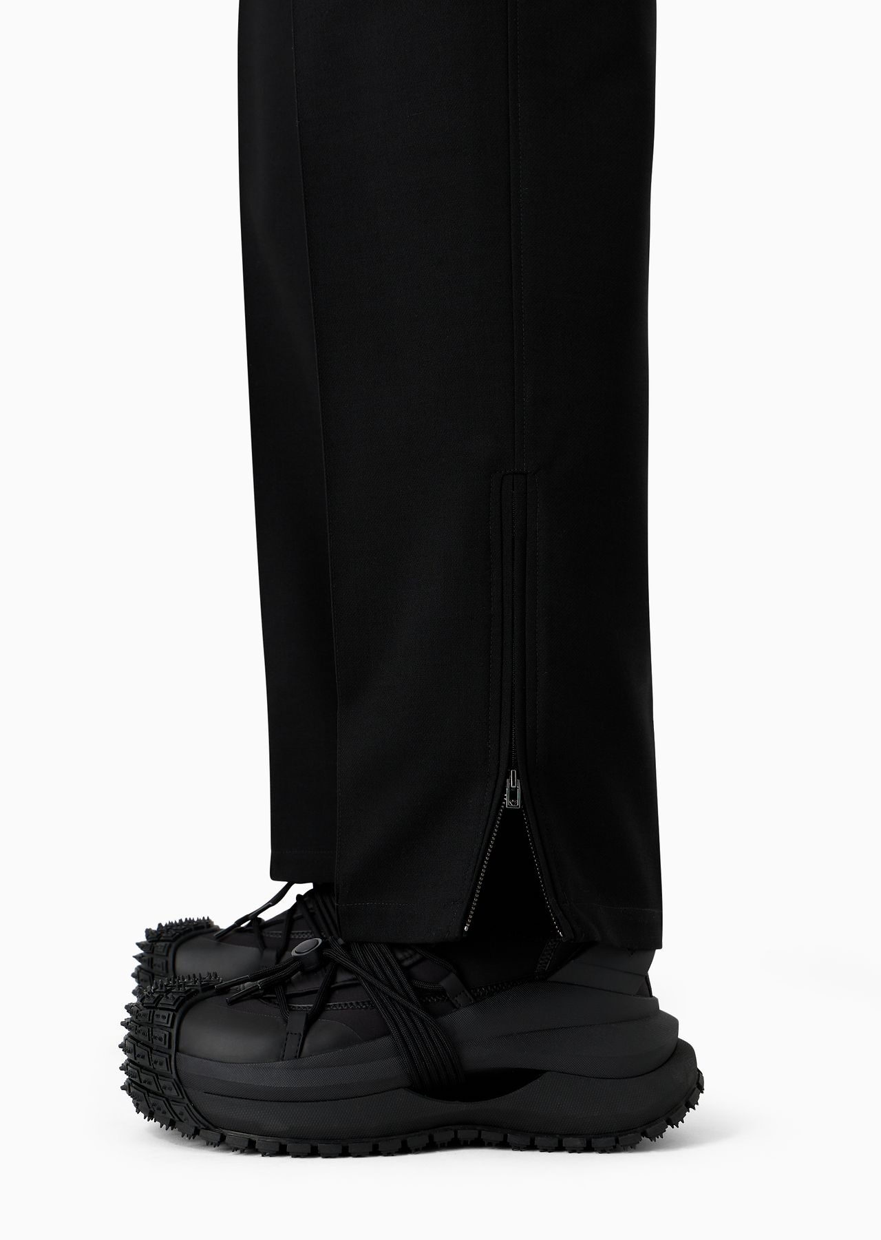 Wool-blend drawstring trousers with veining - 5