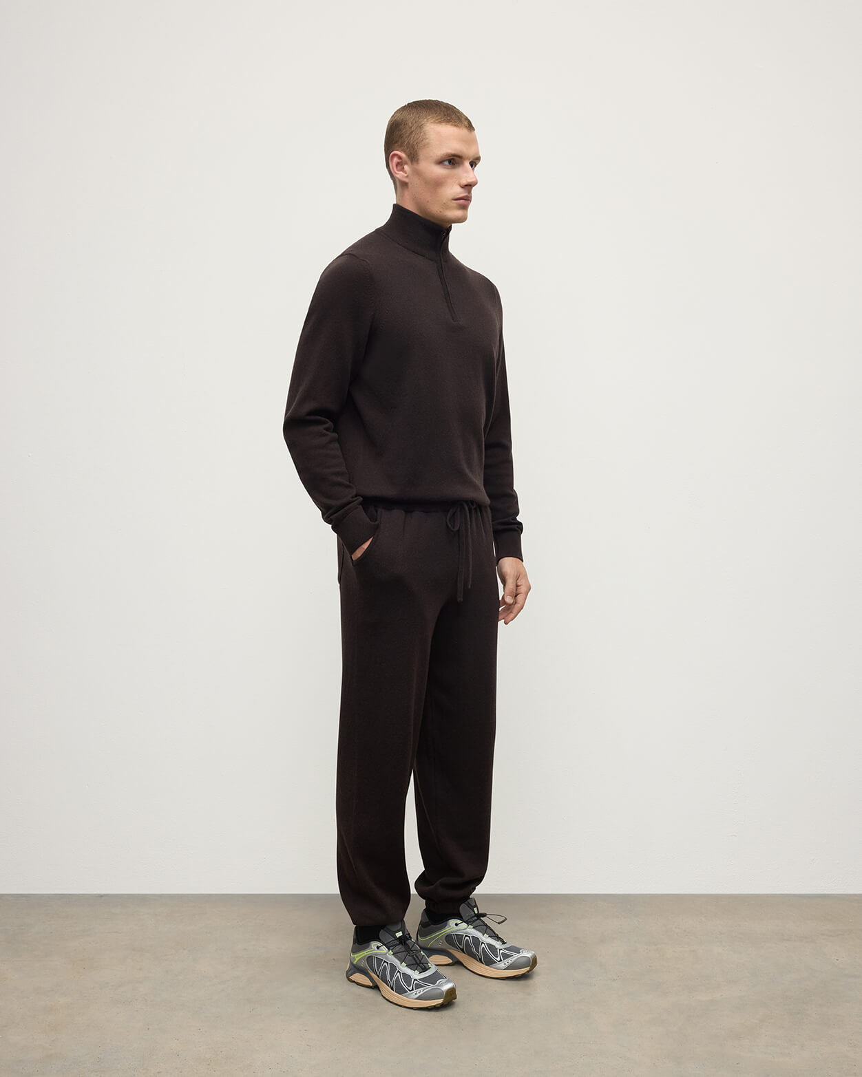 Tapered Cashmere Brown Joggers - 3