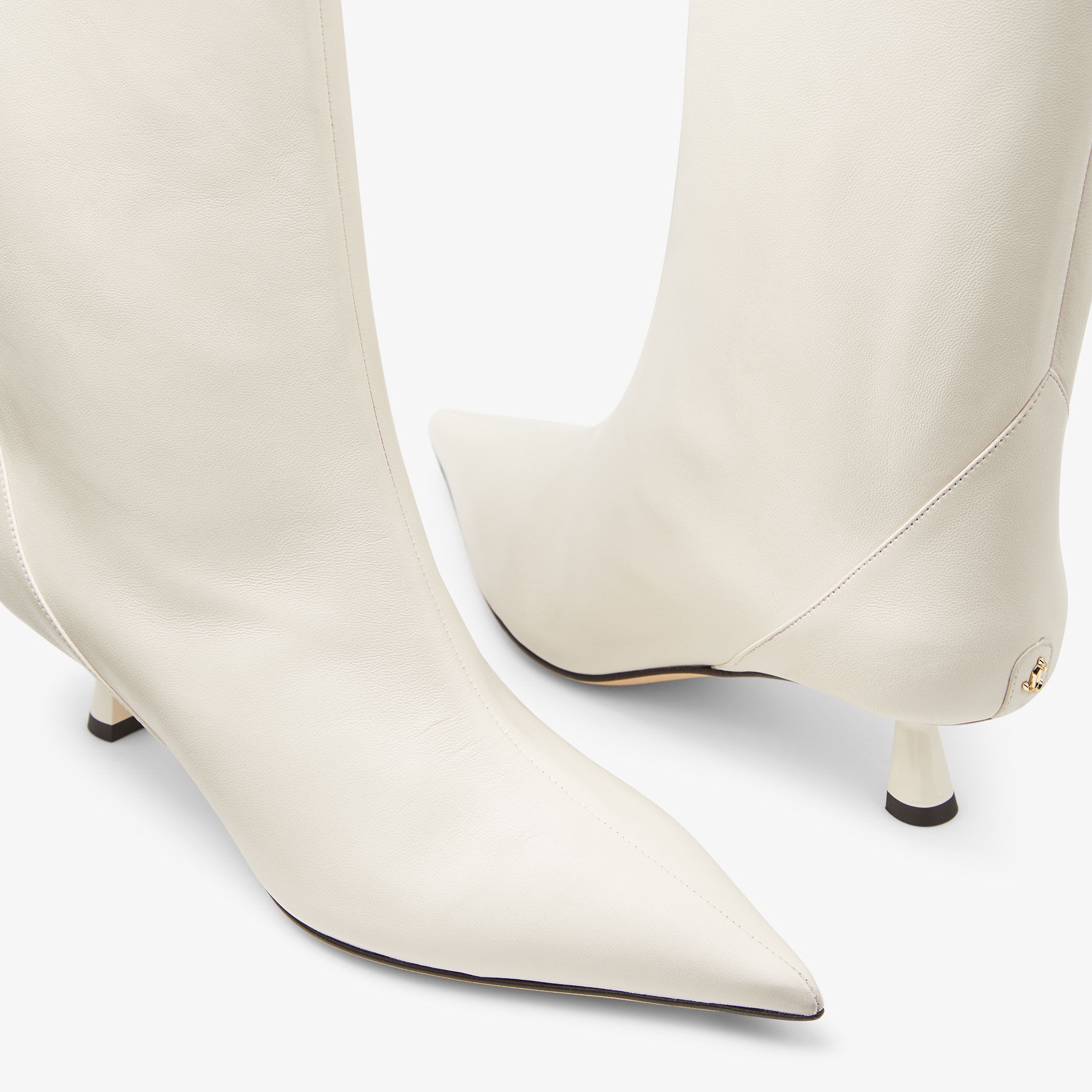 Vari Ab 45
Latte Luxe Nappa Leather Over-the-Knee Boots - 4