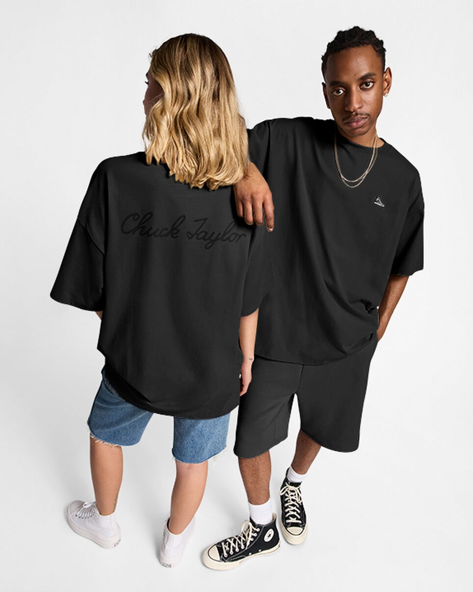 Go-To Loose Fit Sneaker Patch T-Shirt - 3
