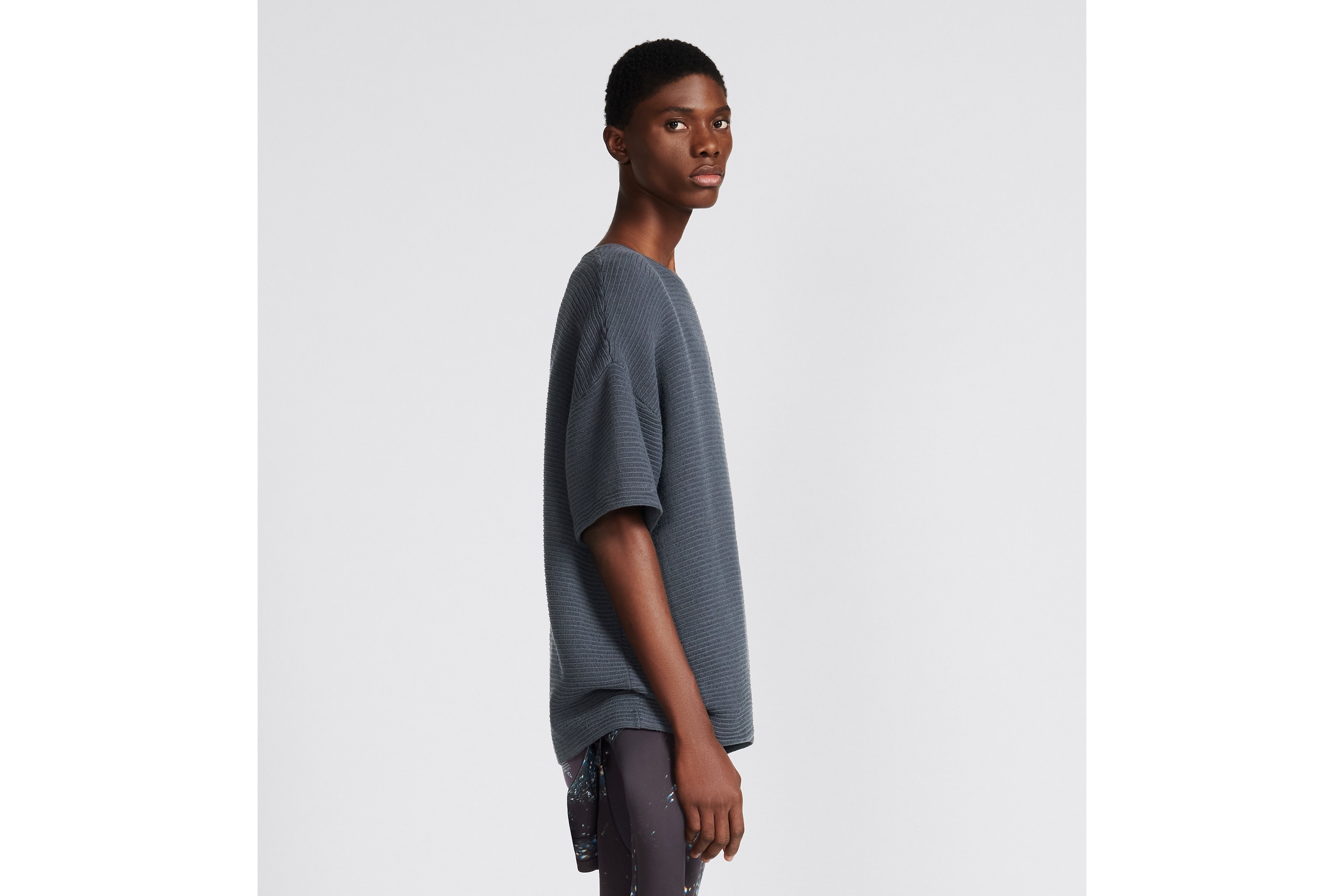 Oversized T-Shirt - 5