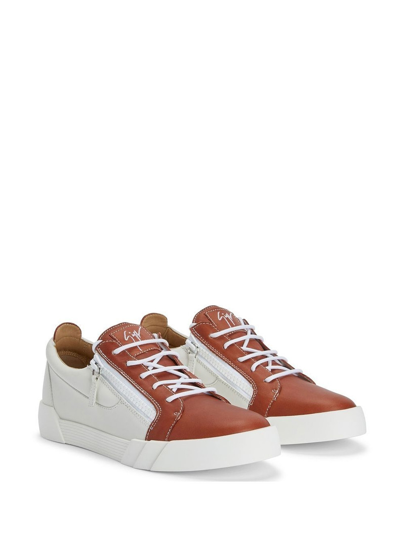 Giuseppe Zanotti 샤크 2.0 스니커 outlook