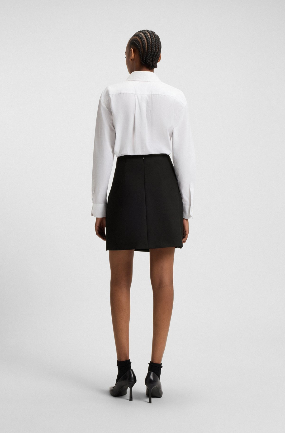 WRAP-FRONT SKIRT WITH GOLD-EFFECT KNOT BUTTON - 4