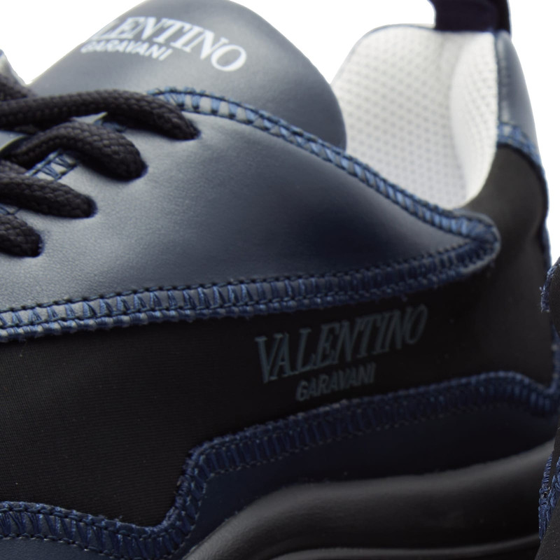 Valentino Gumboy Sneaker 4