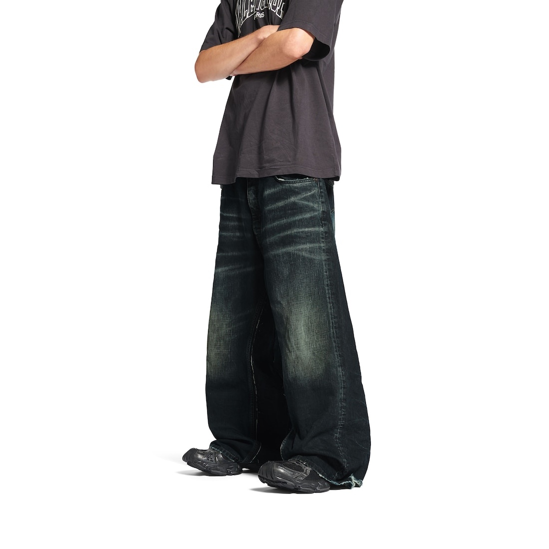 Cut-up Baggy Pants in Black - 5