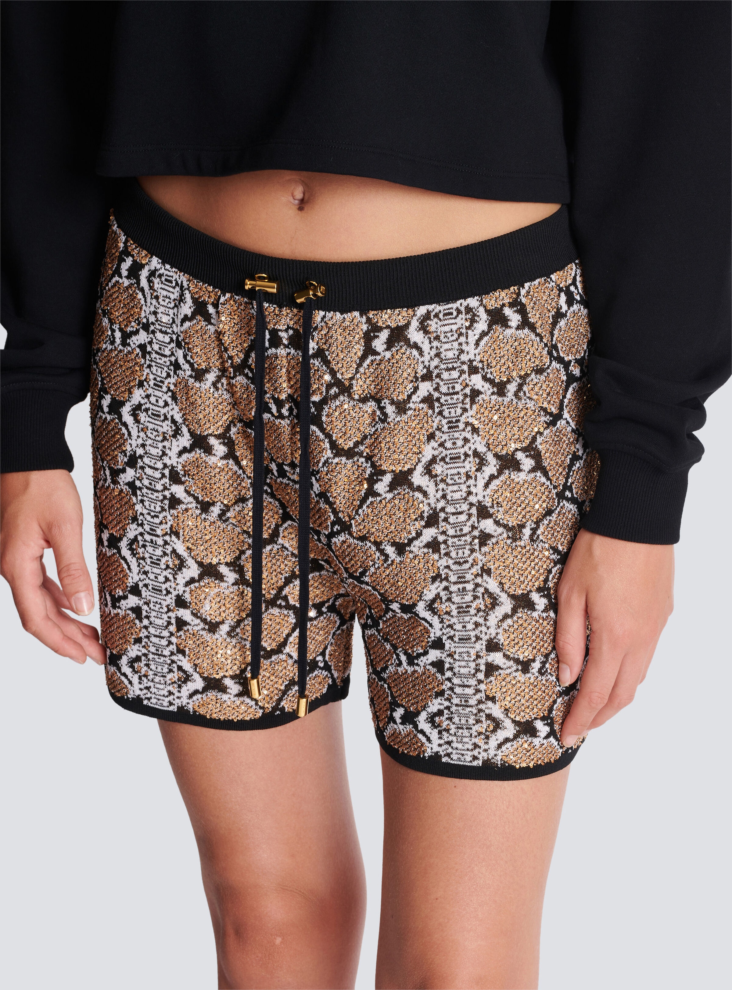 Snakeskin knit shorts - 7