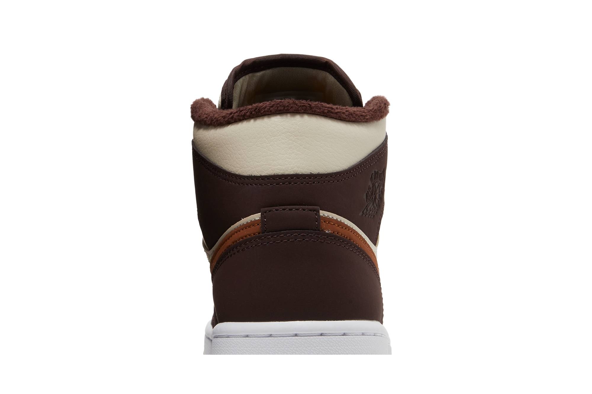 Wmns Air Jordan 1 Mid SE 'Cream Dark Chocolate' - 7