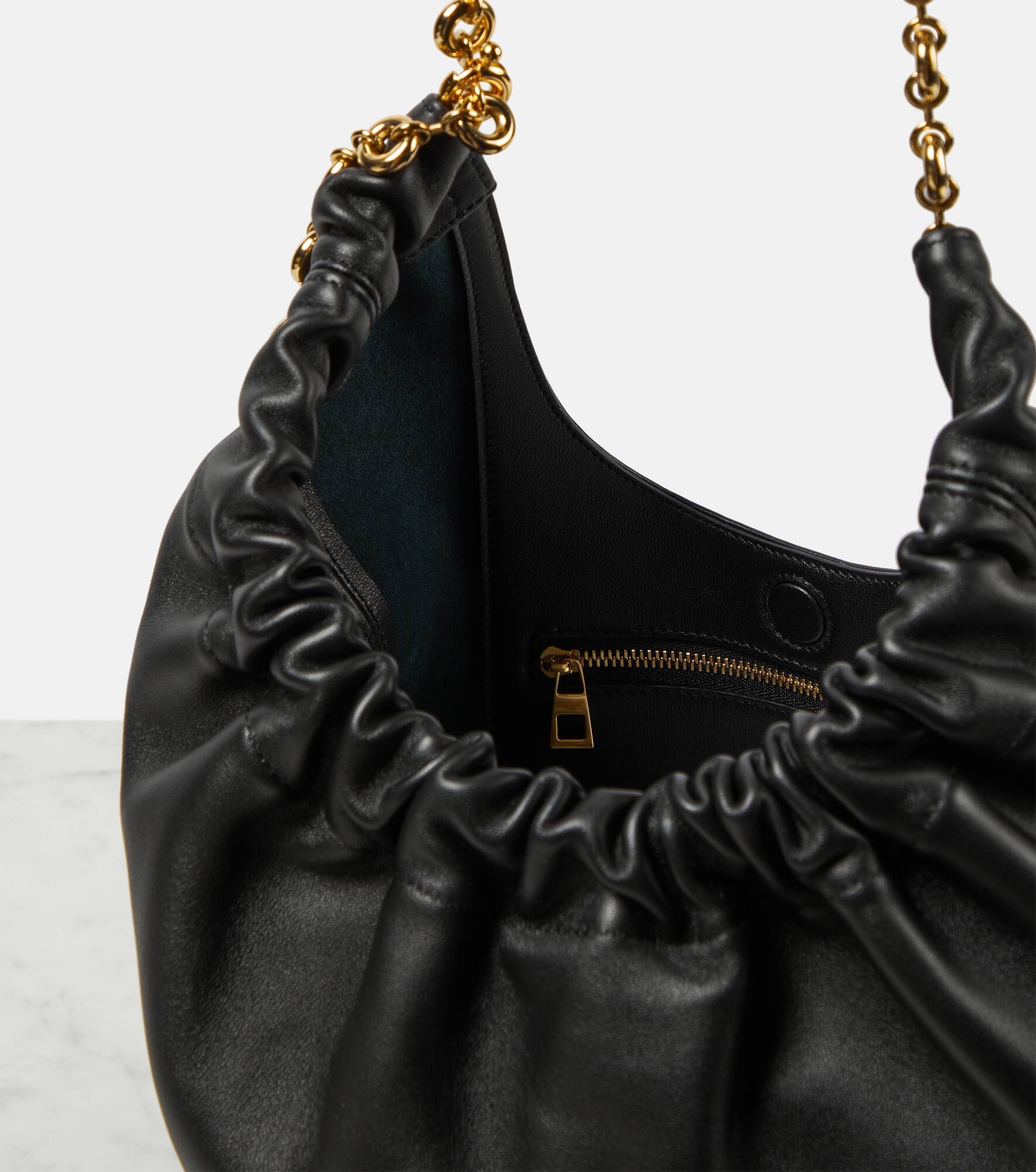 Squeeze Small leather shoulder bag - 3