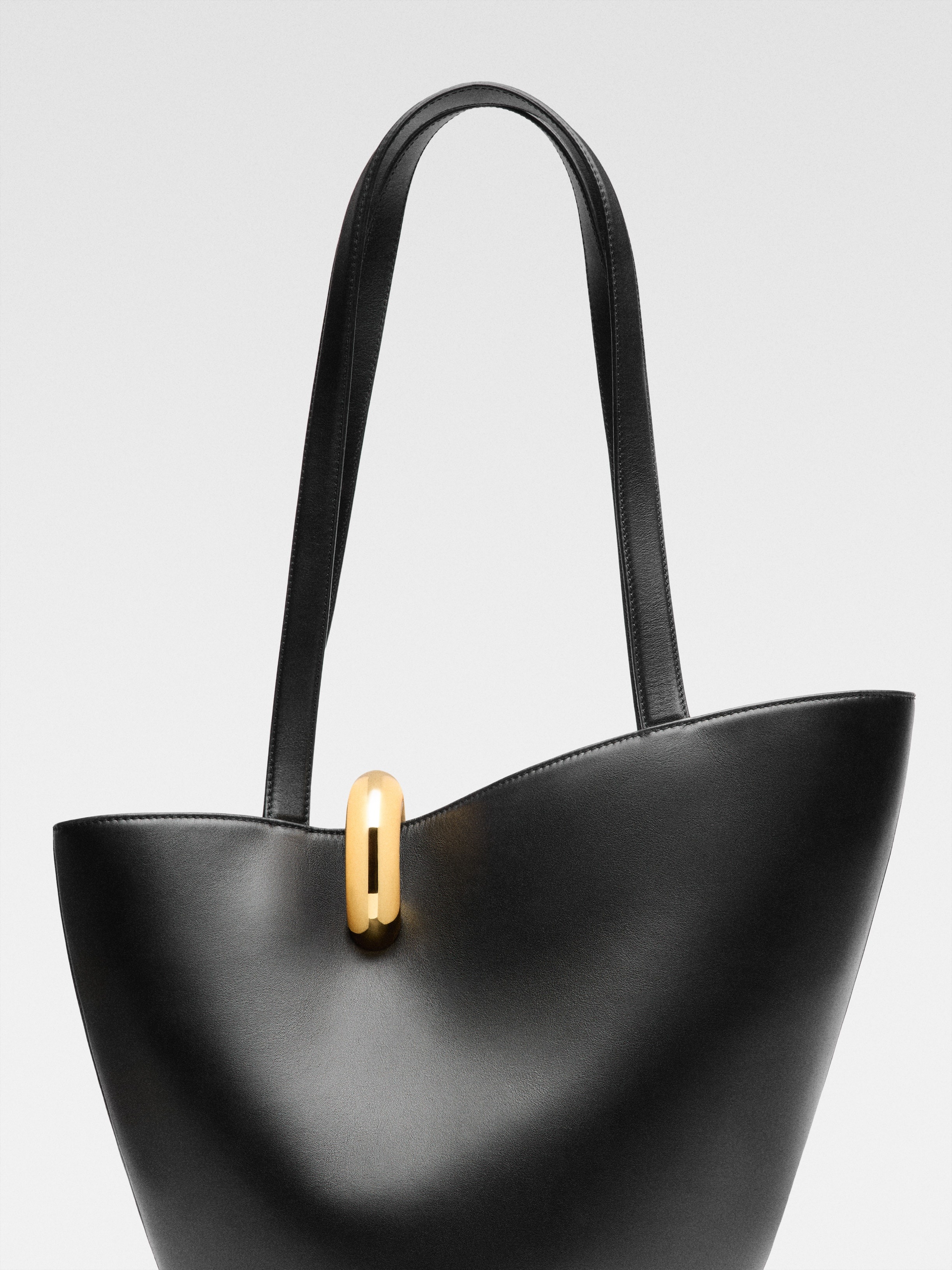 JACQUEMUS The medium Bambola | REVERSIBLE