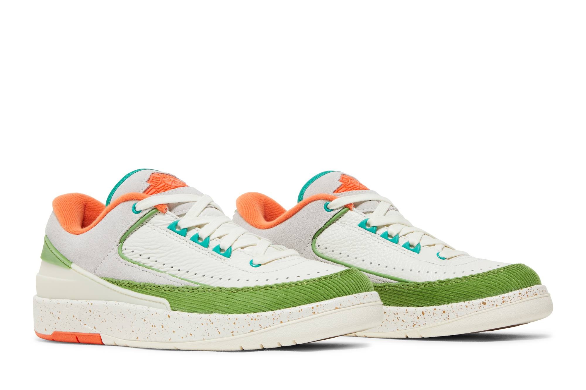Titan x Wmns Air Jordan 2 Retro Low - 8