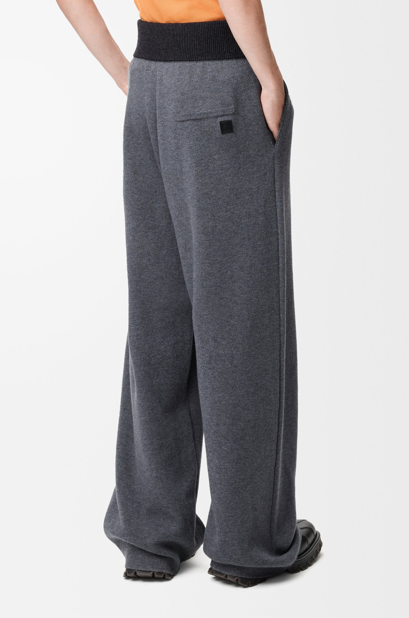 Trousers in wool 4