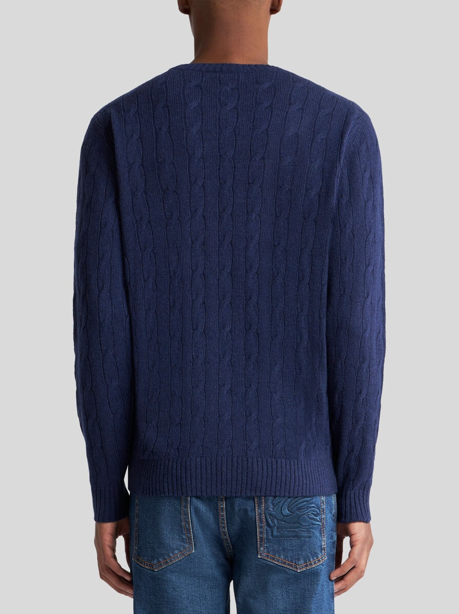 CABLE-KNIT CASHMERE SWEATER - 4