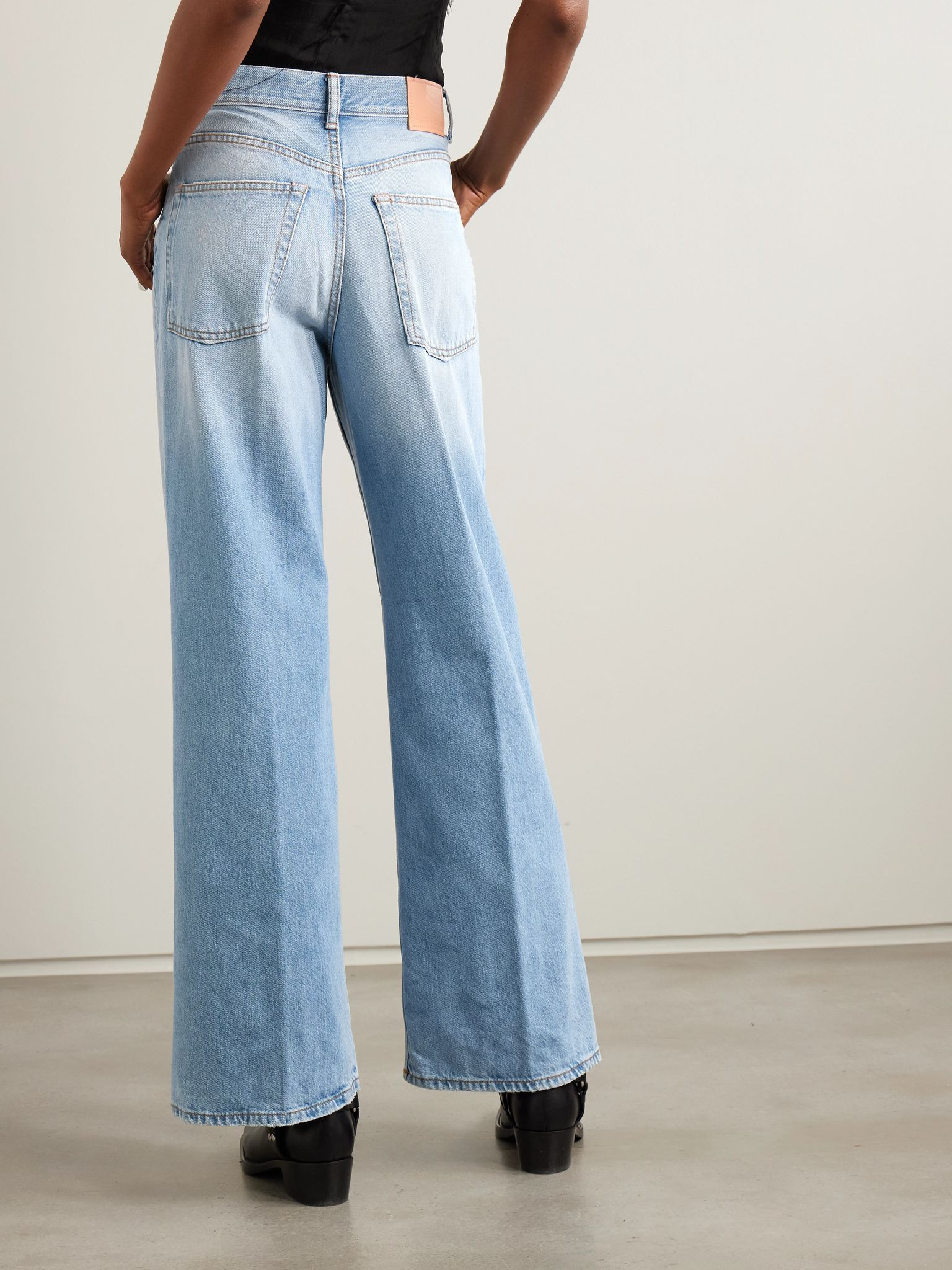 2022 distressed high-rise wide-leg organic jeans Light denim - 4