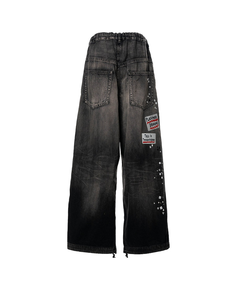 Embellished Sticker Denim Pants 16