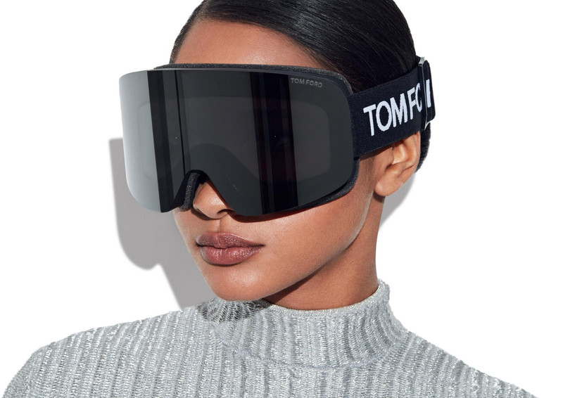 SKI GOGGLES 9