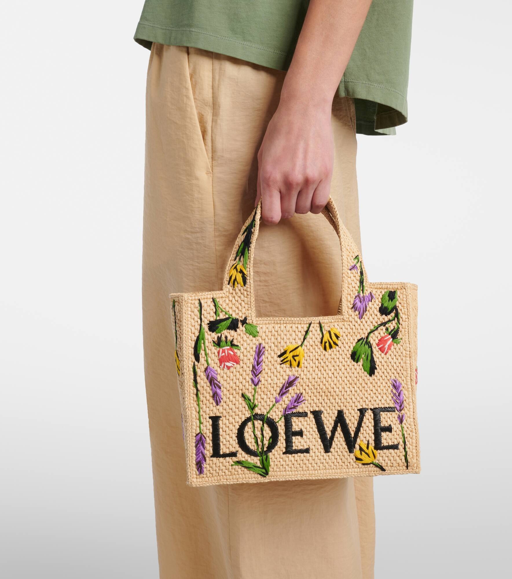 Paula's Ibiza Loewe Font Small tote bag - 7
