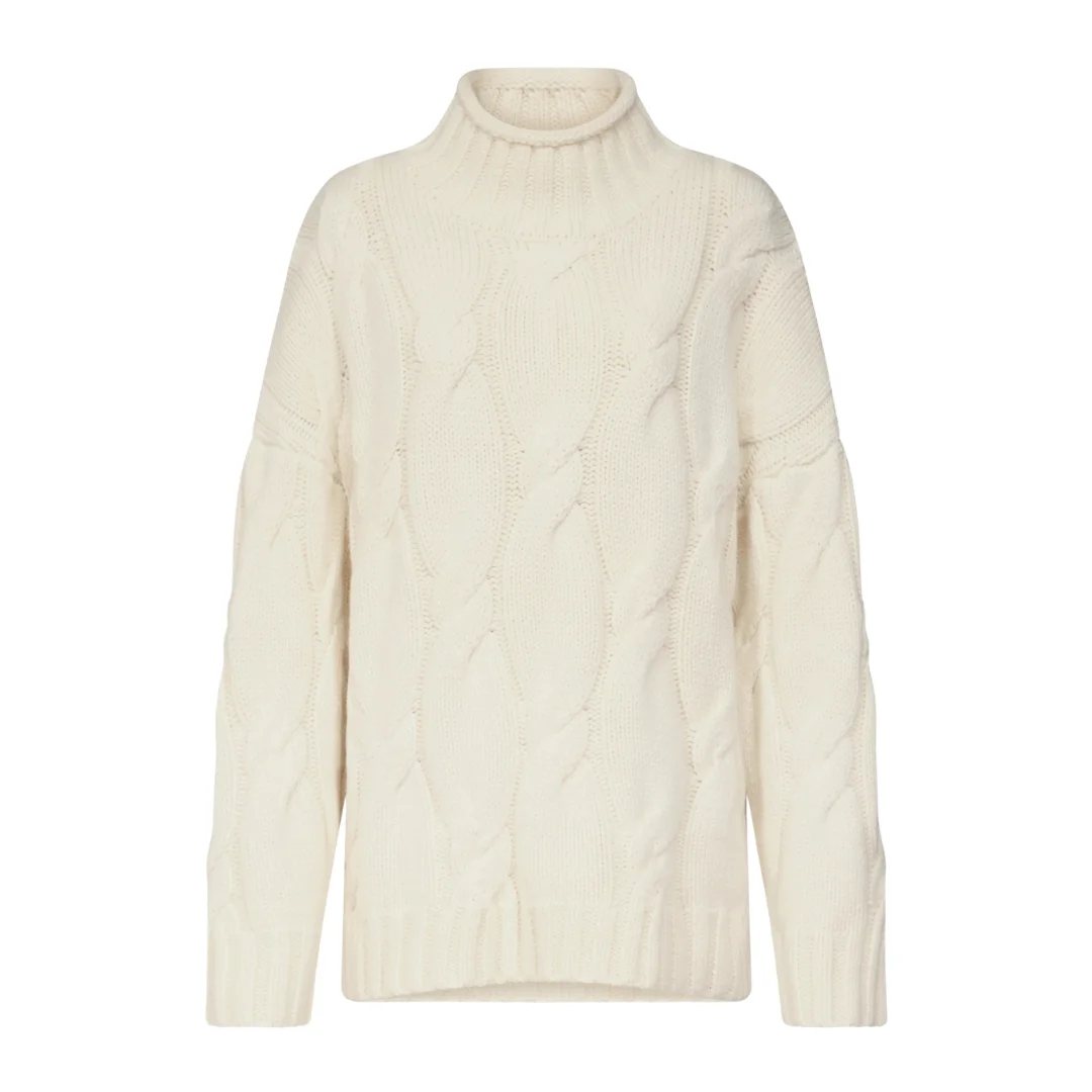 Wara Large Cable Knit Sweater - 1