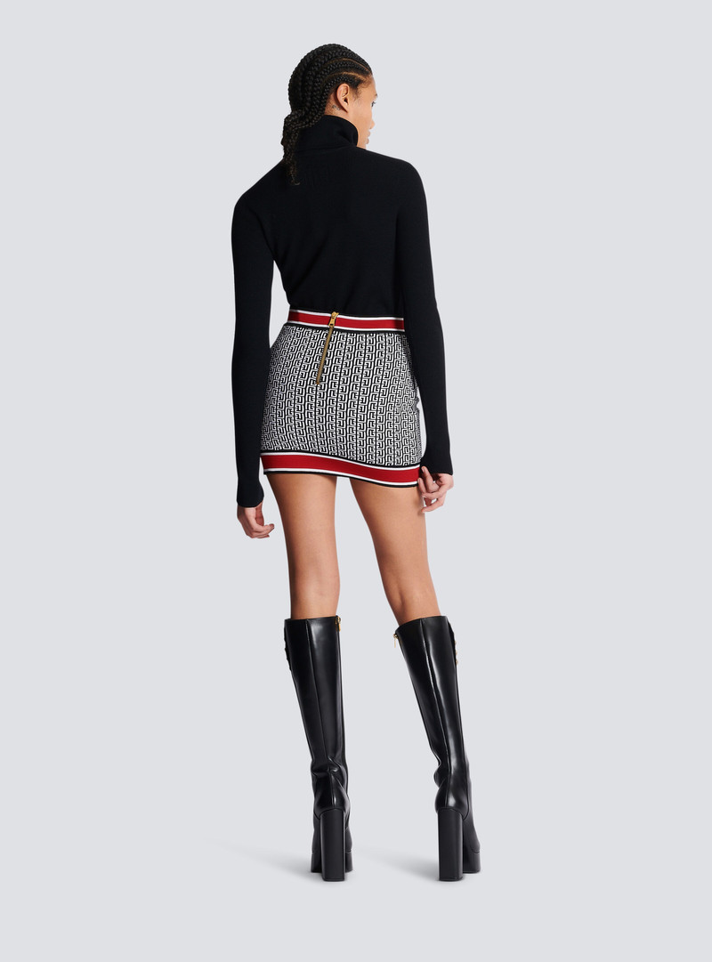 Knit skirt with buttons 4