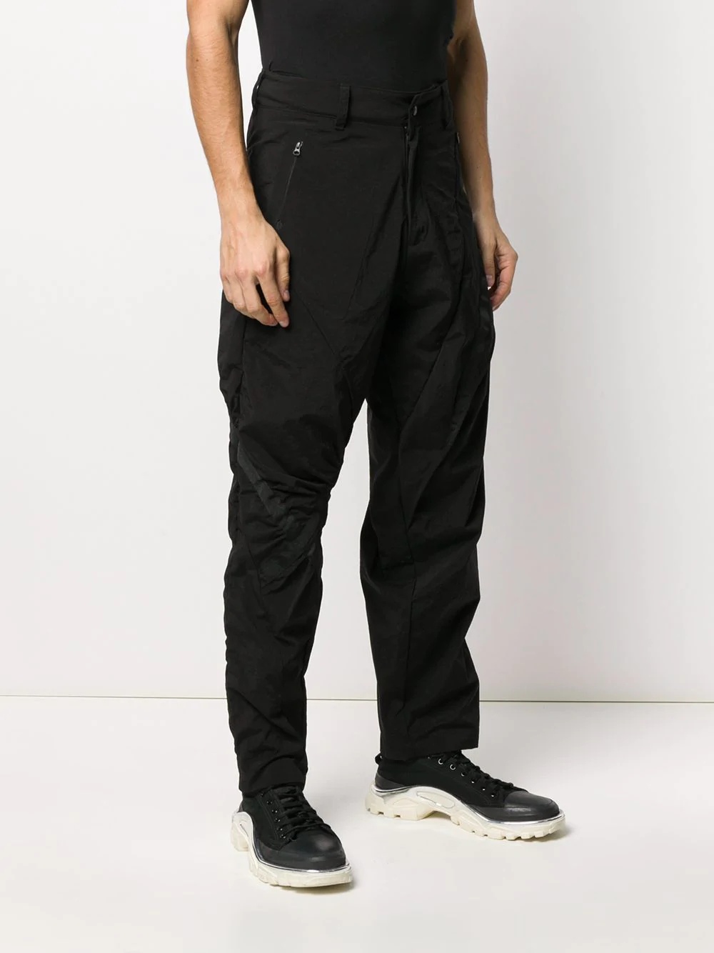 loose fit twisted trousers - 3