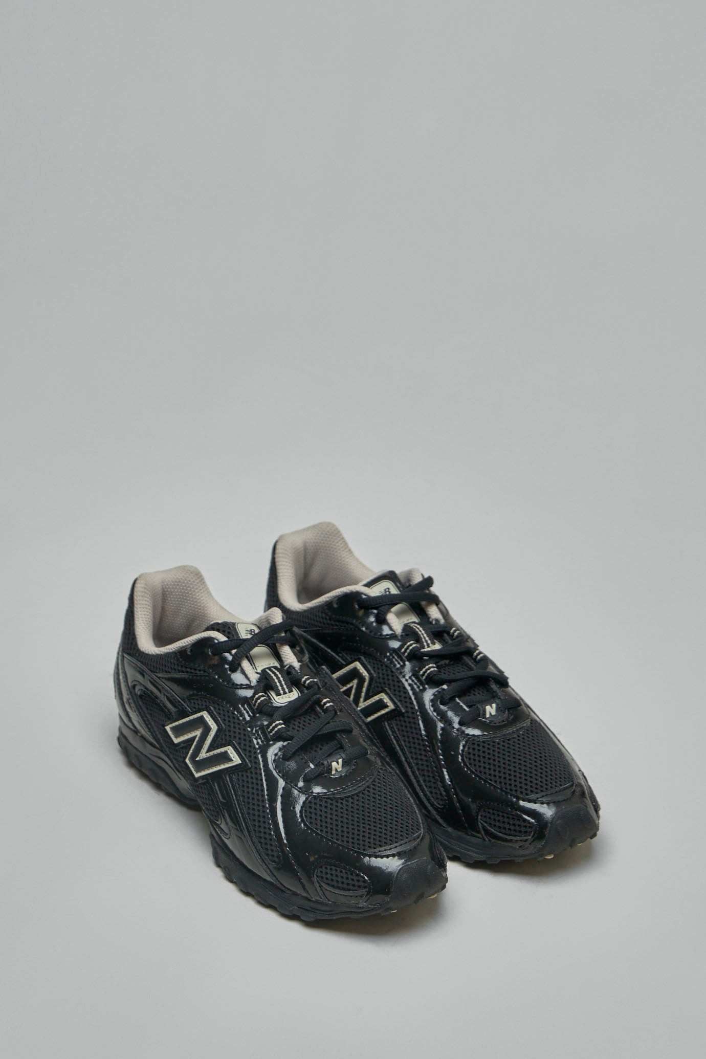 204L Low-Profile Running Sneaker - 2