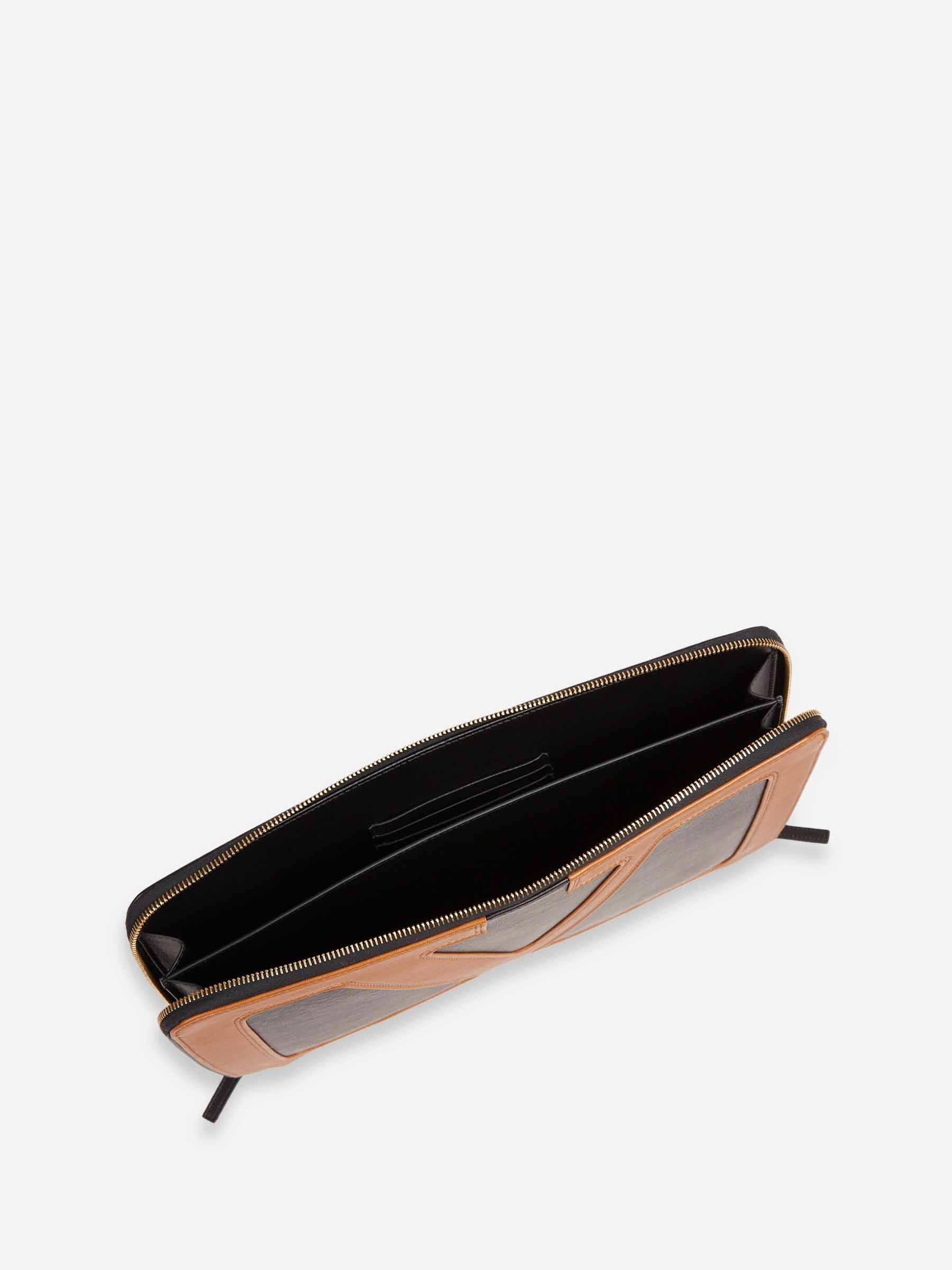 VLOGO CROSSBODY BAG - 4