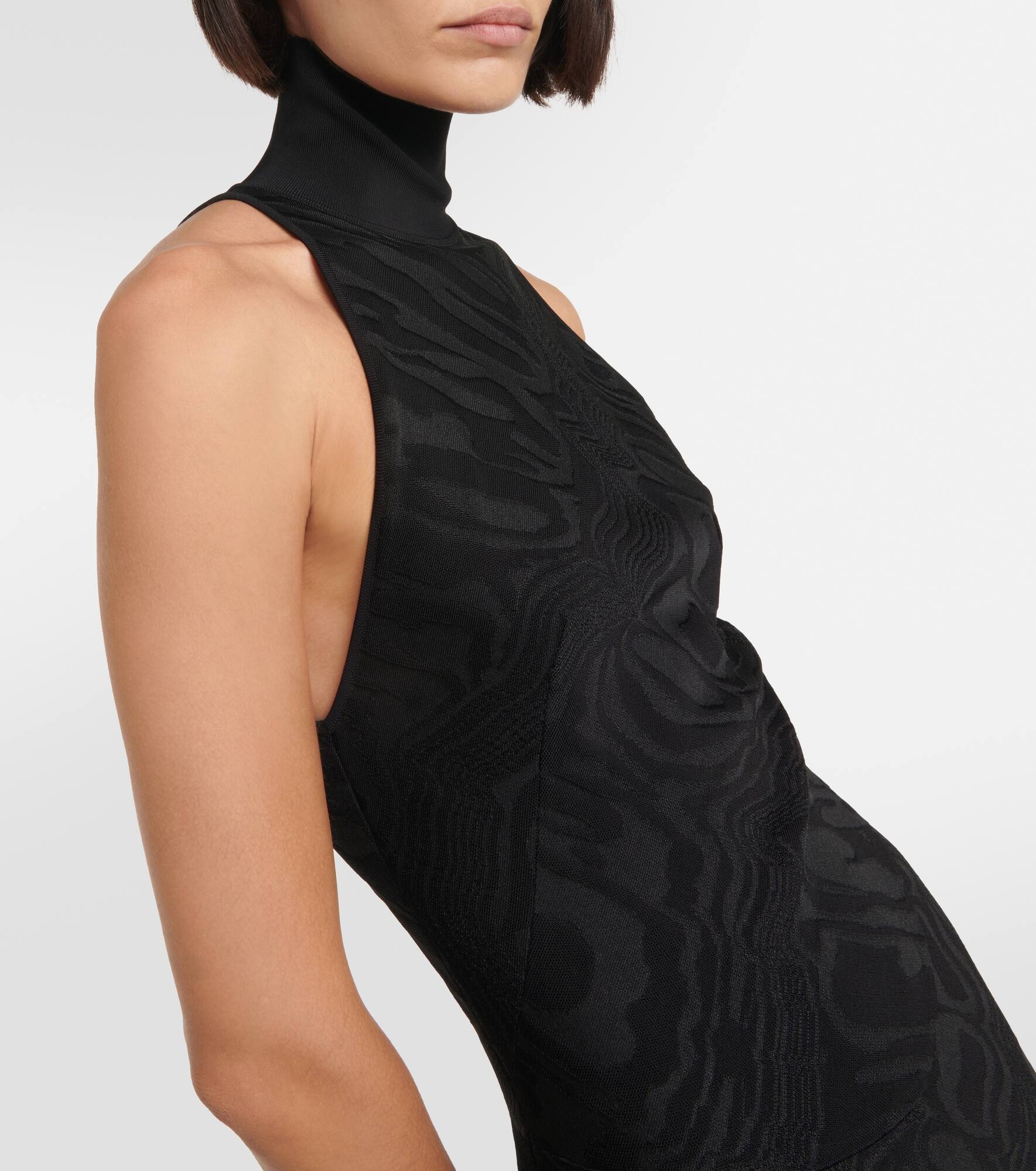 Patterned turtleneck gown - 4