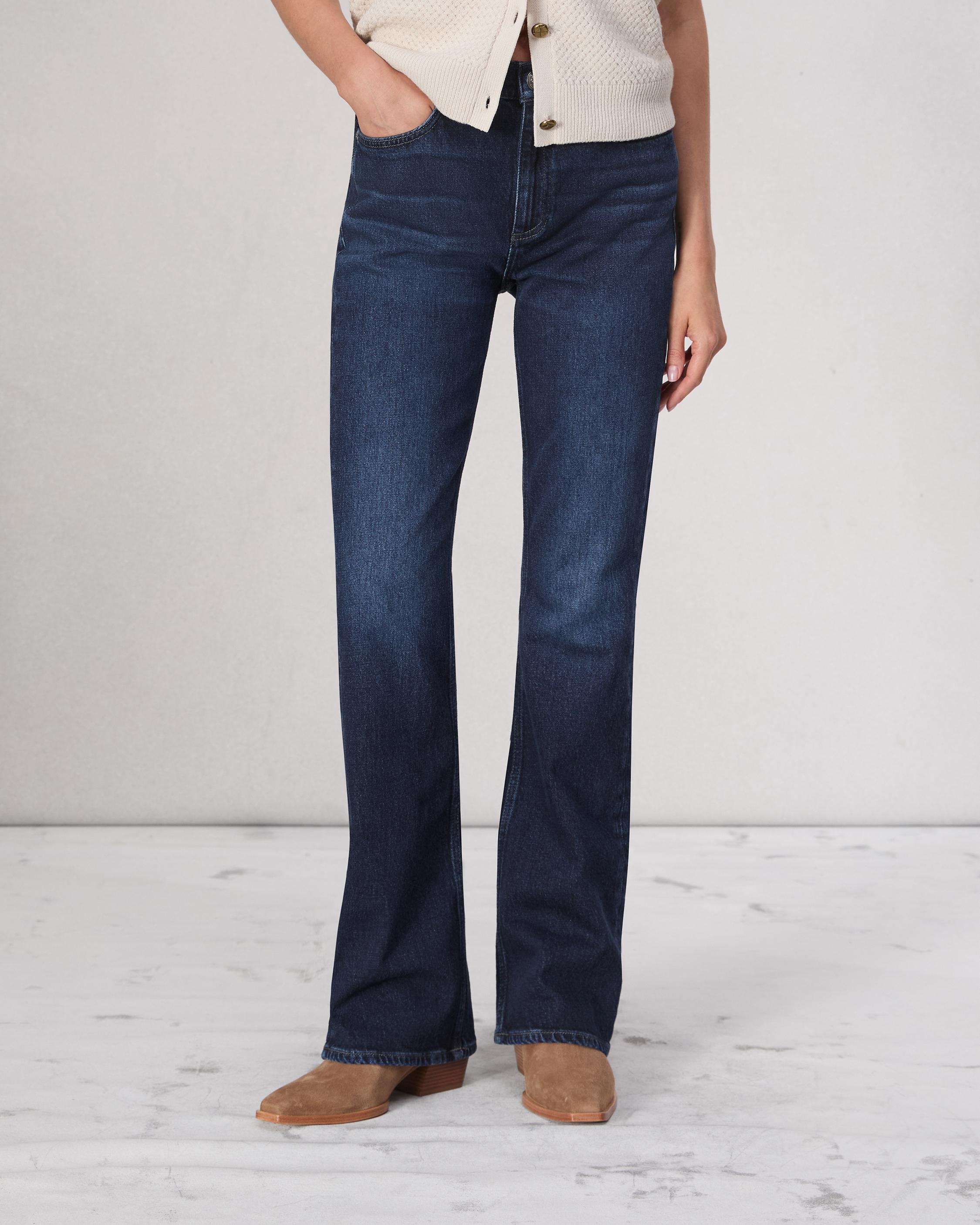 Peyton Bootcut Jean
Vintage Stretch Denim - 3