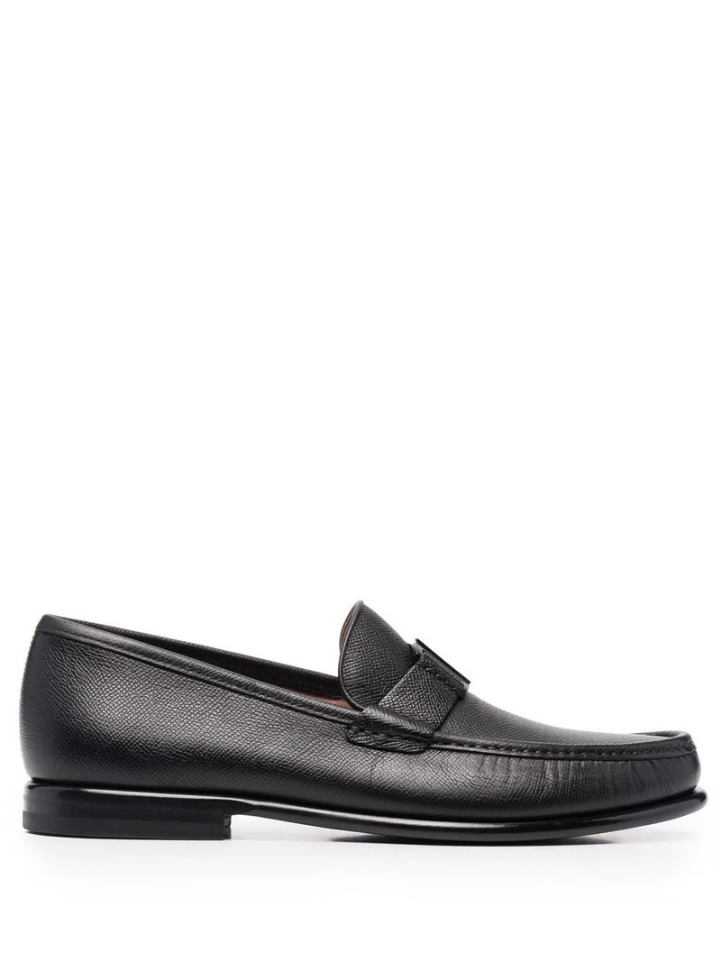 Vara buckle loafers 1