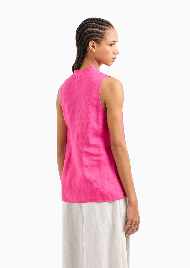 Oversized V-neck top in linen with asymmetric hem 3