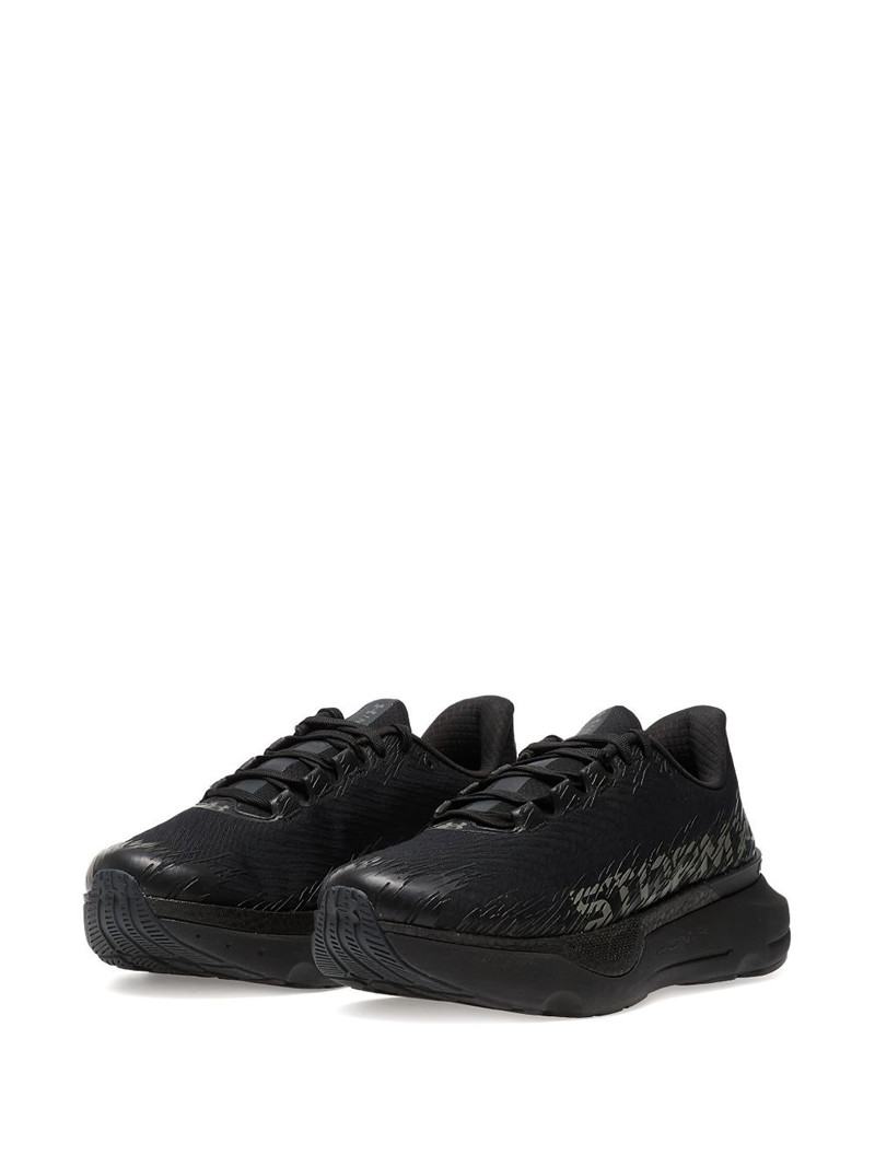 Under Armour Infinite Pro 2 Storm sneakers outlook