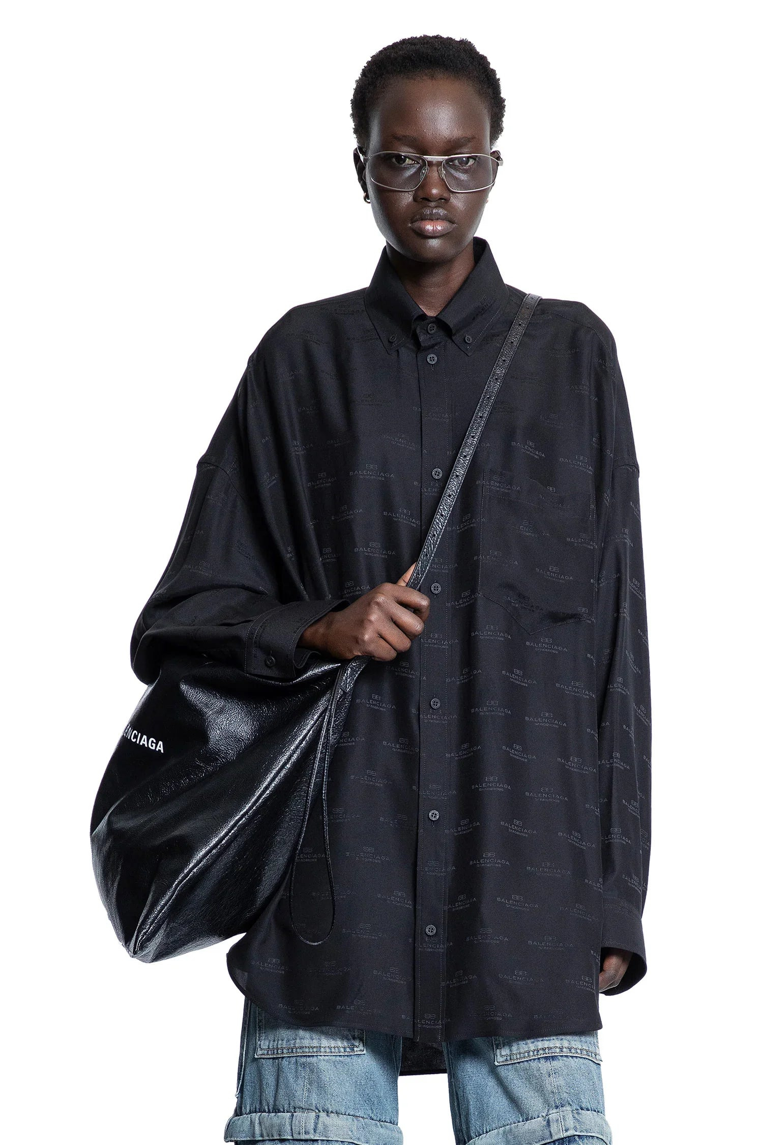 All-Over-Logo-Cocoon-Shirt - 5