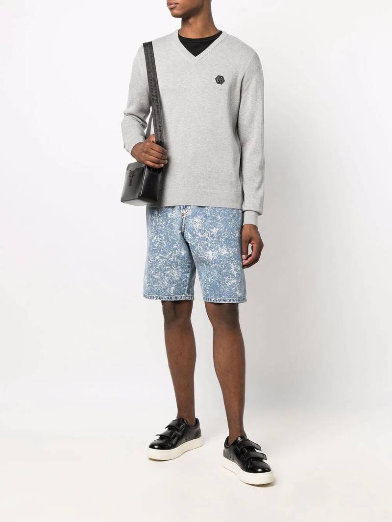 PHILIPP PLEIN logo-patch V-neck jumper outlook