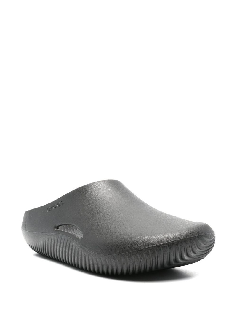 crocs Mellow Recovery slippers outlook