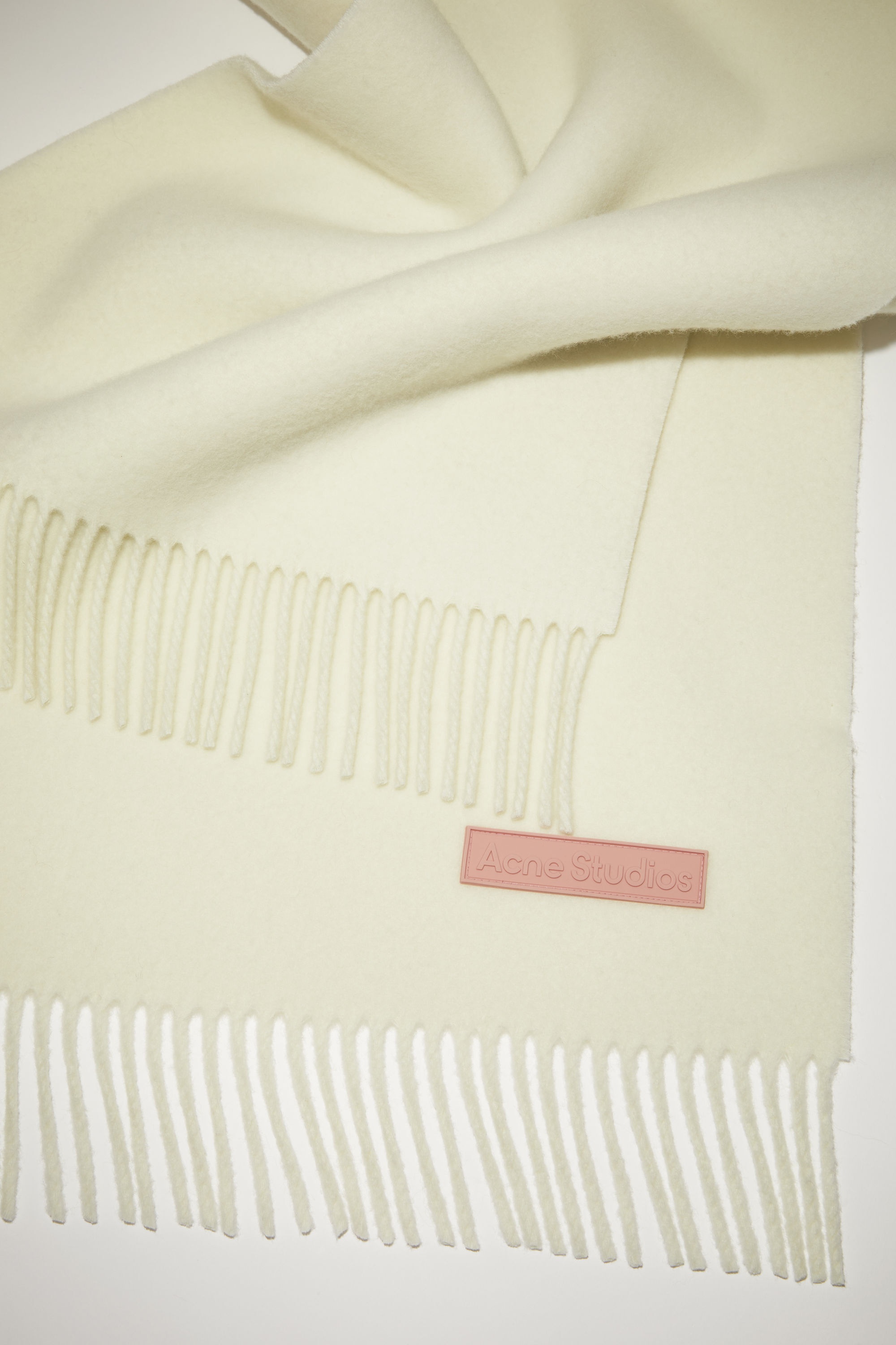 Rich wool fringe scarf - Narrow - Cold white - 4