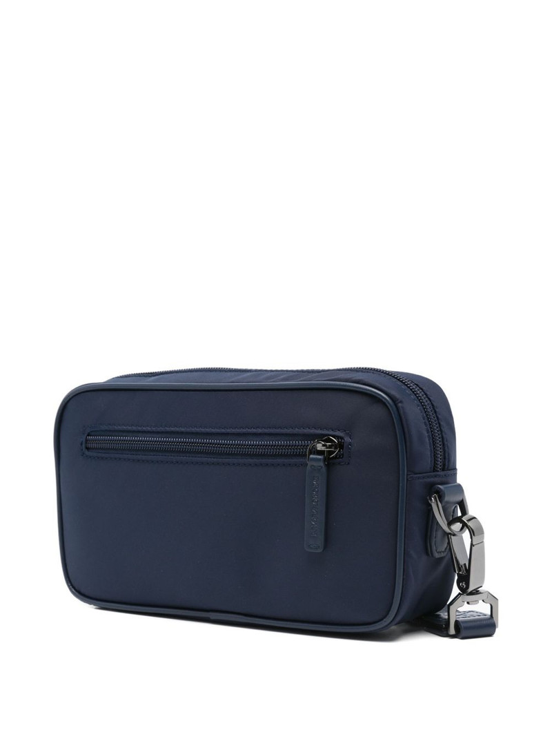 EMPORIO ARMANI logo-plaque zip wash bag outlook