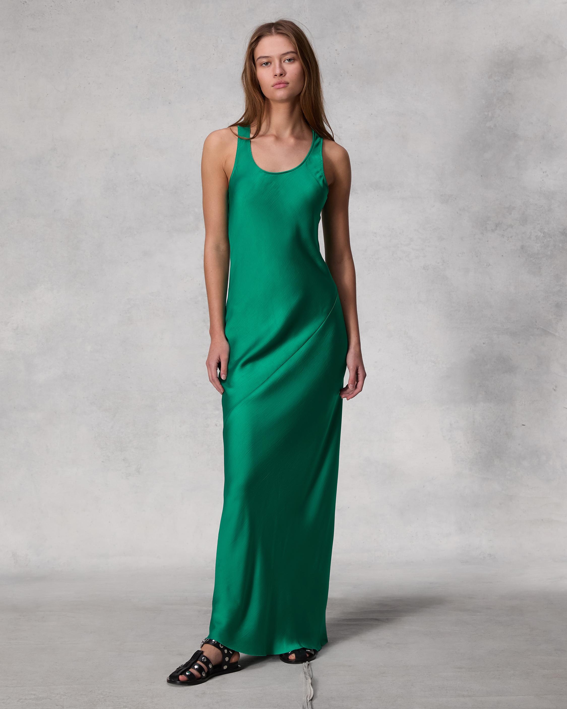 Daisy Satin Dress
Maxi - 2