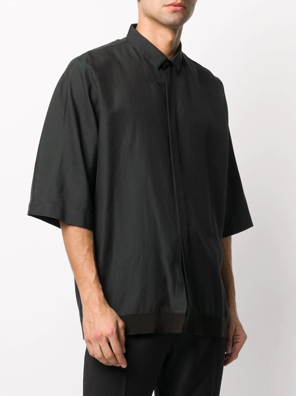 concealed-button short-sleeve shirt - 3