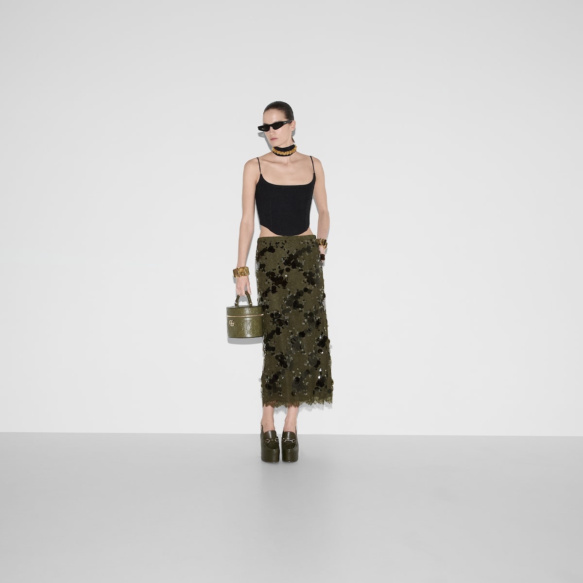 Lace skirt with sequin embroidery - 6