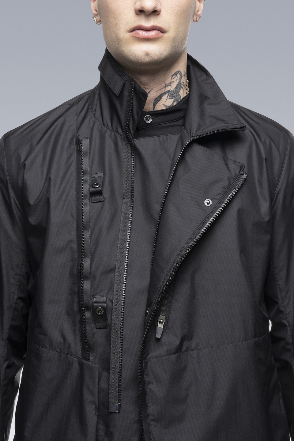 J68-WS 2L Gore-Tex Infinium™ Windstopper® Rider Jacket Black - 17