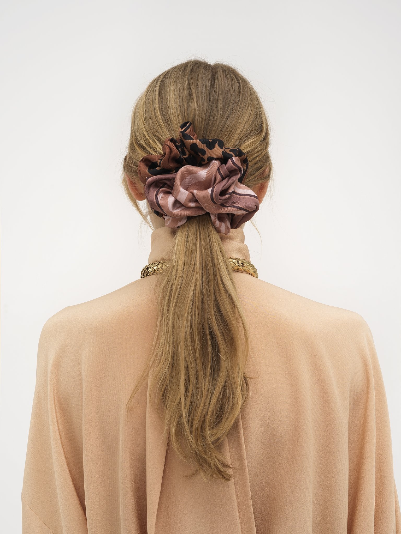 ANIMAL-PRINT SCRUNCHIES IN SILK - 2