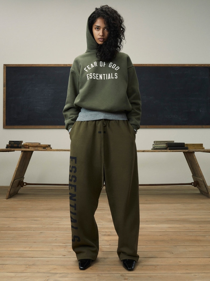 ESSENTIALS Fleece Relaxed Sweatpant outlook