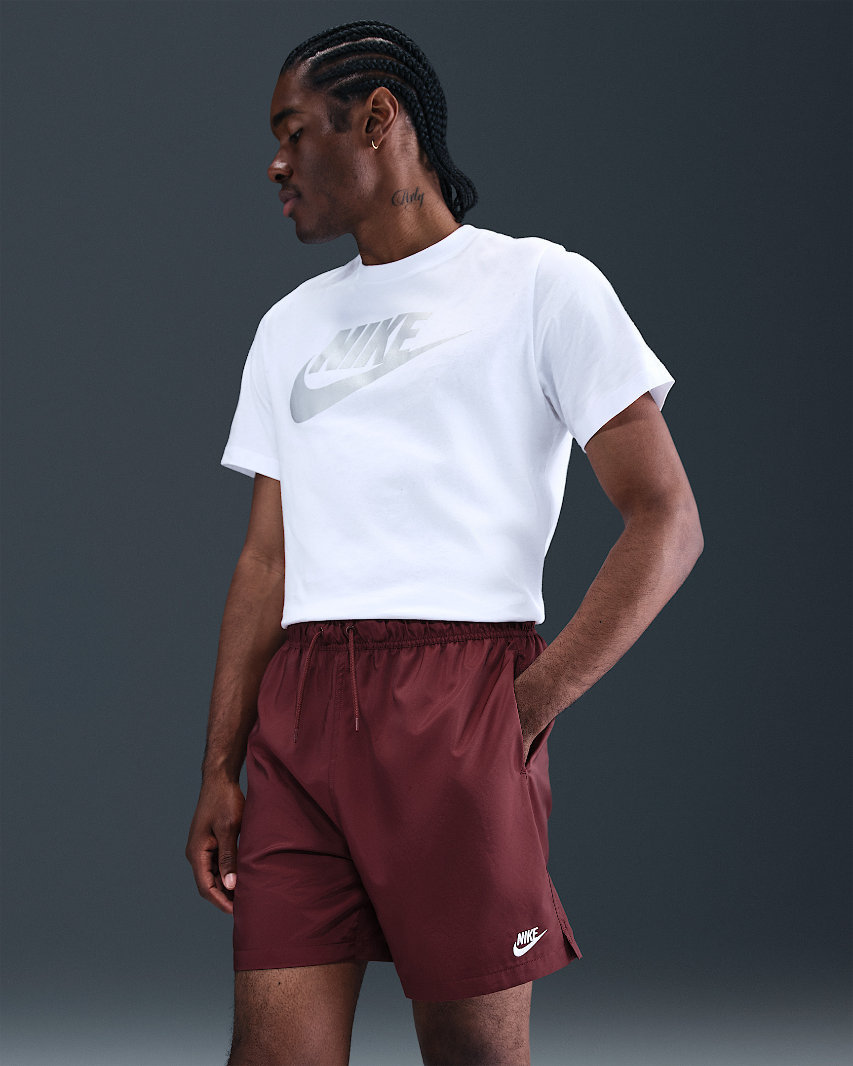 Nike Club Men's Woven Flow Shorts - 2